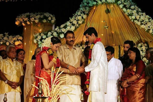 Чи правда, що в Індії існує 8 різновидів шлюбу