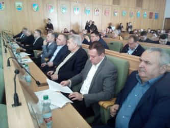 У Рівному депутати обласної ради зібралися на сесію