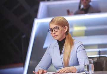 Юлія Тимошенко: Маємо всі підстави проводити референдум вже зараз і зупиняти розпродаж землі