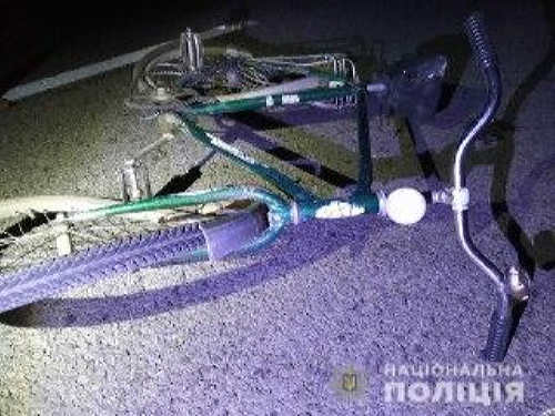 У Володимирецькому районі у ДТП загинув велосипедист