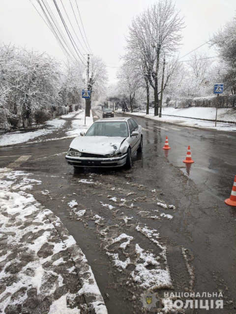 У Рівному в автопригоді постраждала вагітна