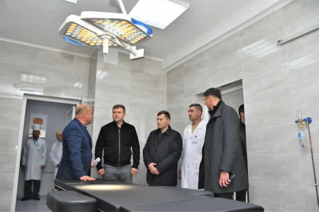 Віталій Коваль відвідав модернізований дитячий травматологічний пункт