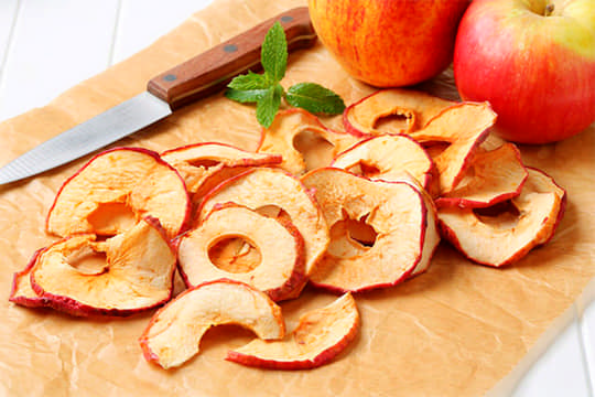 Свіжі, печені чи сушені: які яблука найбільш корисні для здоров’я?