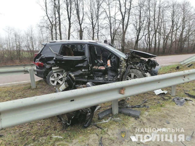 «Вскочив» у вибоїну на дорозі