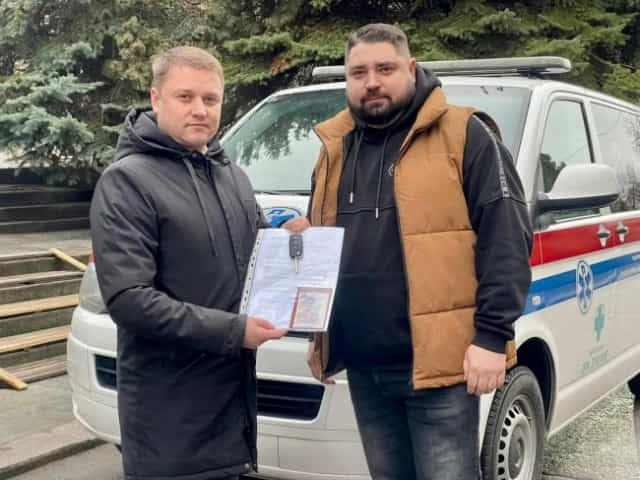 Рівненська громада отримала ще один автомобіль швидкої допомоги від міста-партнера Забже Рівненська громада отримала ще один автомобіль швидкої допомоги від міста-партнера Забже