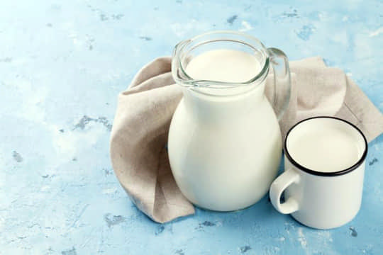 Міфи про молоко, в які настав час перестати вірити, адже вони здатні нашкодити