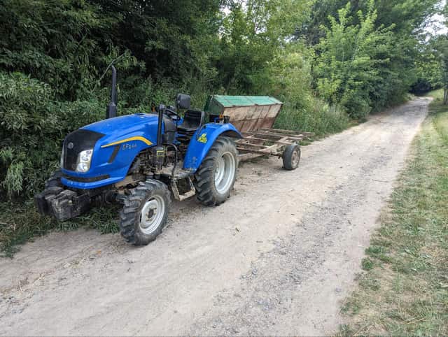 Перекинувся причіп: травмувалося троє молодих дівчат