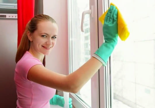 Що допоможе підтримувати чистоту вікон на довгий час?