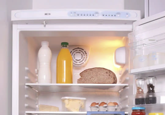 «Так не можна»: професійні пекарі розповіли, чому не можна зберігати хліб у холодильнику