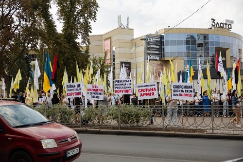 Олег Червонюк: «Корупція знищує нашу країну»