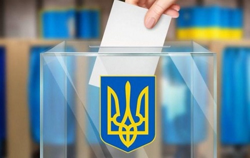 «Влада та політики повинні шукати способи вистояти у війні та досягти миру, а не займатися виборами», - Артур Палатний